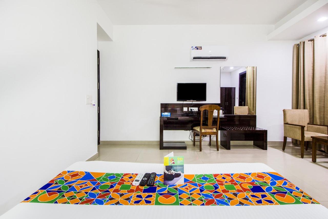 Fabexpress Exotica II - Fully Vaccinated Staff Noida Exterior photo
