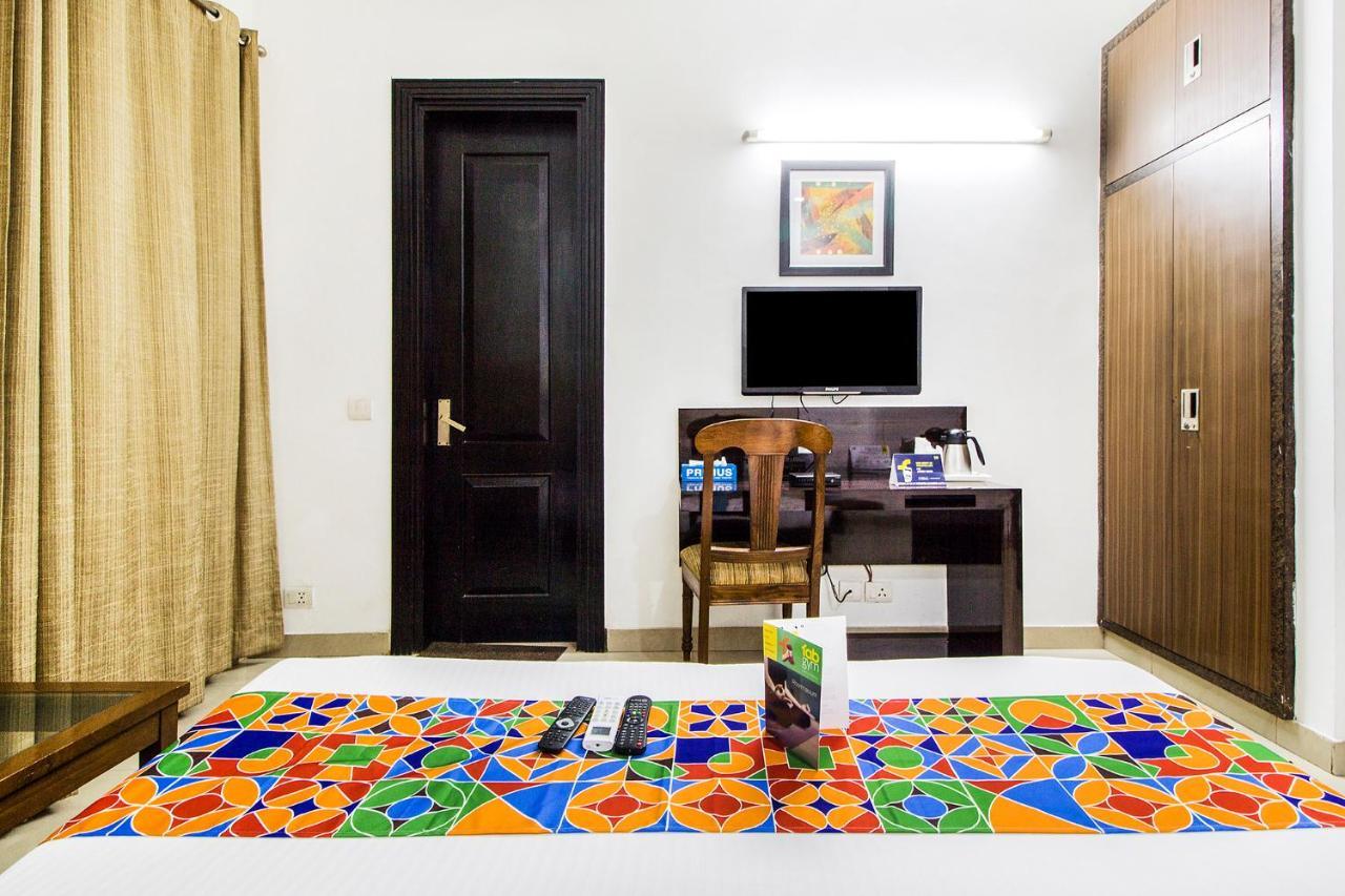 Fabexpress Exotica II - Fully Vaccinated Staff Noida Exterior photo