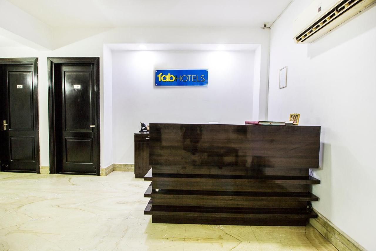 Fabexpress Exotica II - Fully Vaccinated Staff Noida Exterior photo