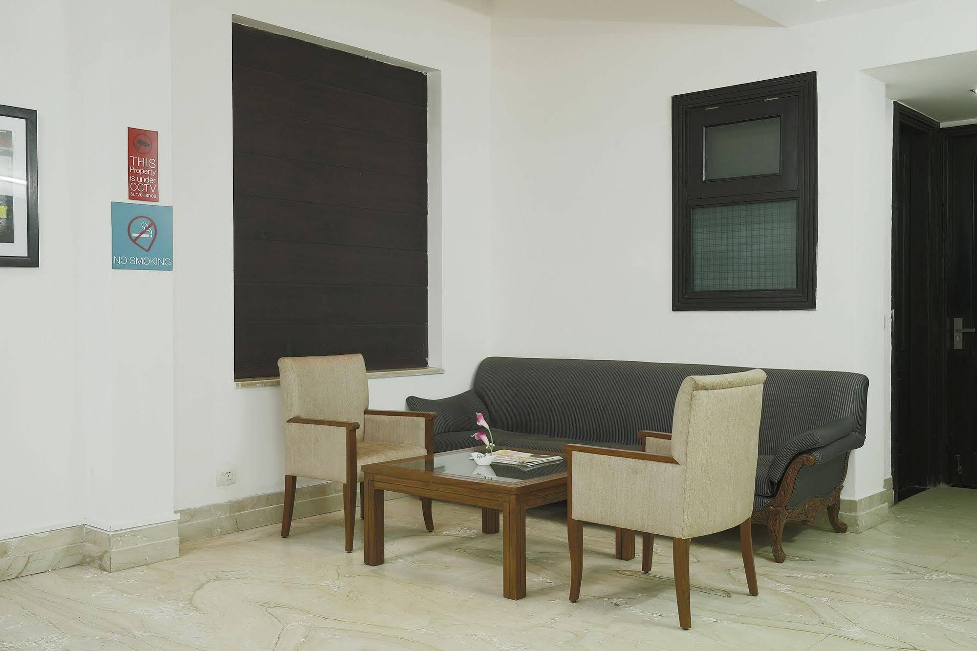 Fabexpress Exotica II - Fully Vaccinated Staff Noida Exterior photo