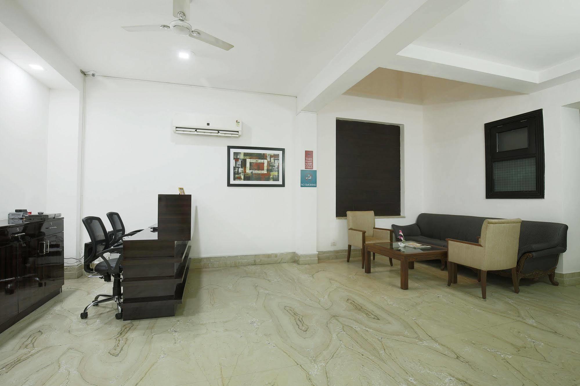 Fabexpress Exotica II - Fully Vaccinated Staff Noida Exterior photo