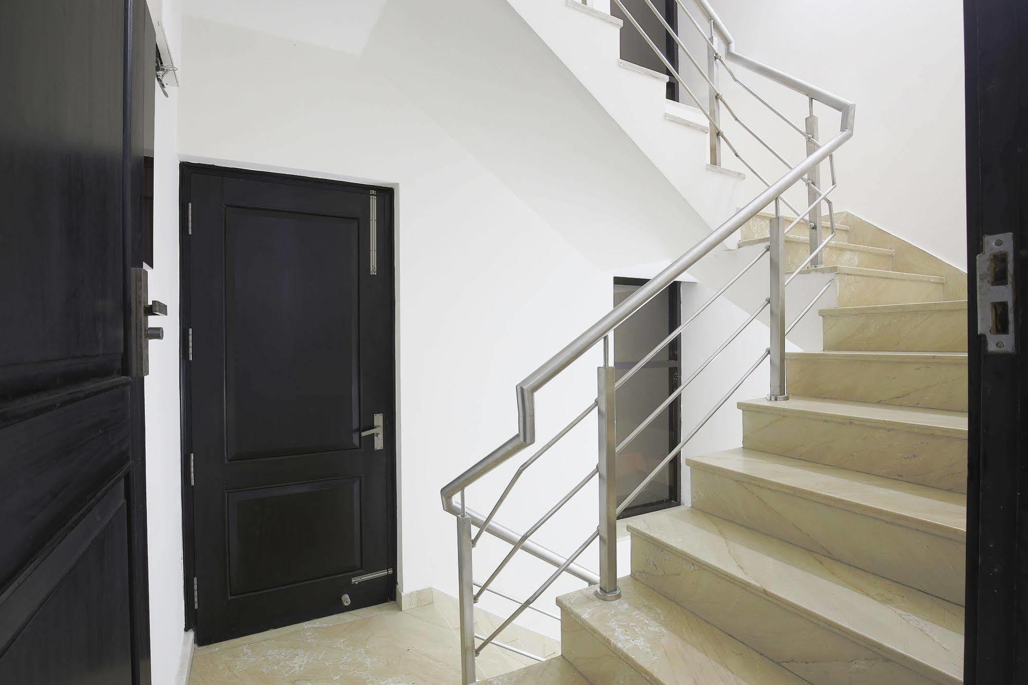 Fabexpress Exotica II - Fully Vaccinated Staff Noida Exterior photo