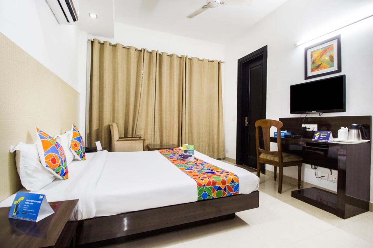 Fabexpress Exotica II - Fully Vaccinated Staff Noida Exterior photo